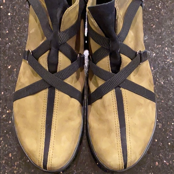 Arche Gluck Veau Nubuck Olive Color Leather Shoes - Picture 3 of 10